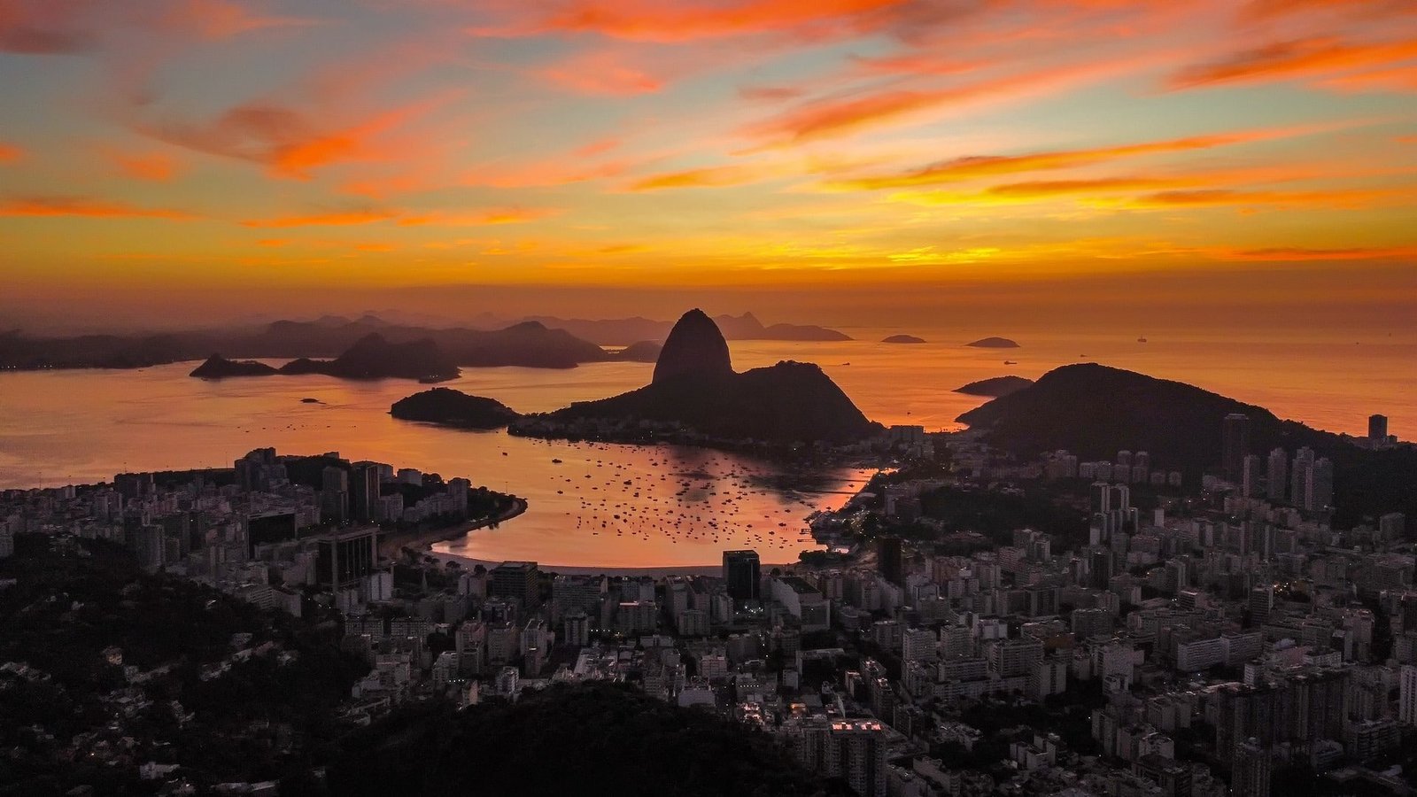 Lançamentos Rua Queirós Júnior - Barra da Tijuca