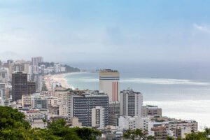 Apartamentos Bruma Mozak Leblon para família com filhos e escola perto