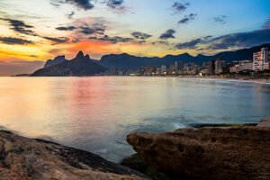 Lançamento Bruma Mozak Leblon Rua Cupertino Durão 36 fotos e plantas